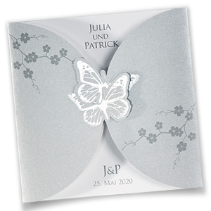 Abbildung der Hochzeitseinladungen mit Schmetterlingen