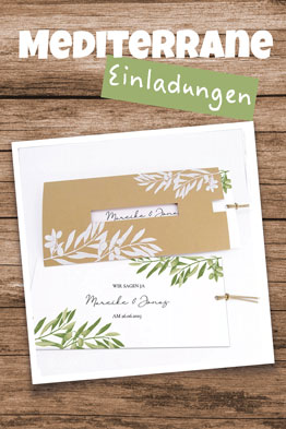 Braune Einladungskarte mit weißen und grünen Olivenzweigen.